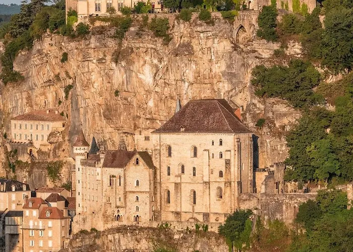 Daire Manoir Du Boscau, Gilles Del Bosc Prudhomat